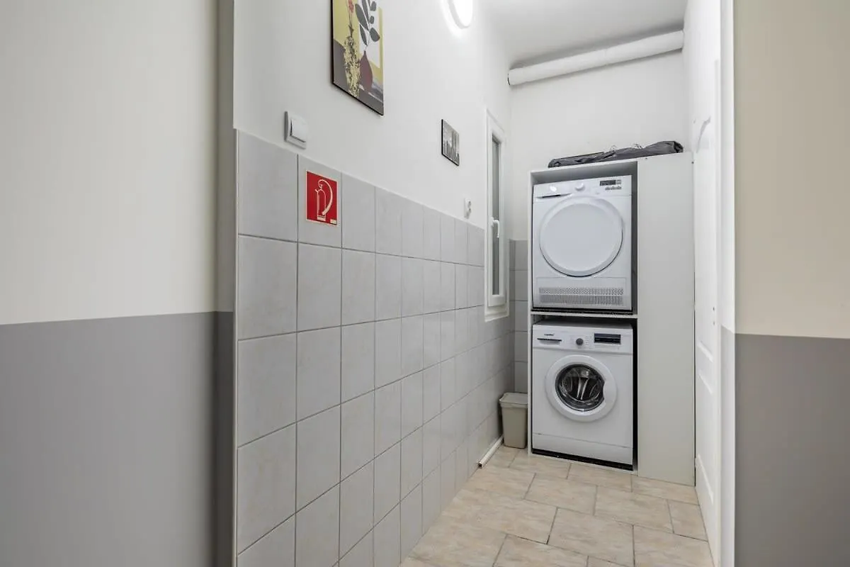 Central New Studio - Simple Stay Budapest Appartamento