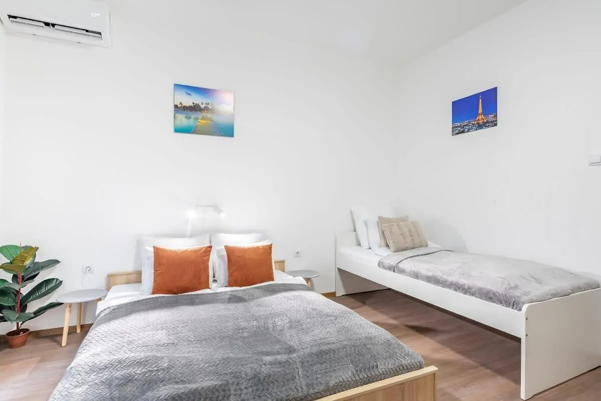 Central New Studio - Simple Stay Budapest Ungheria